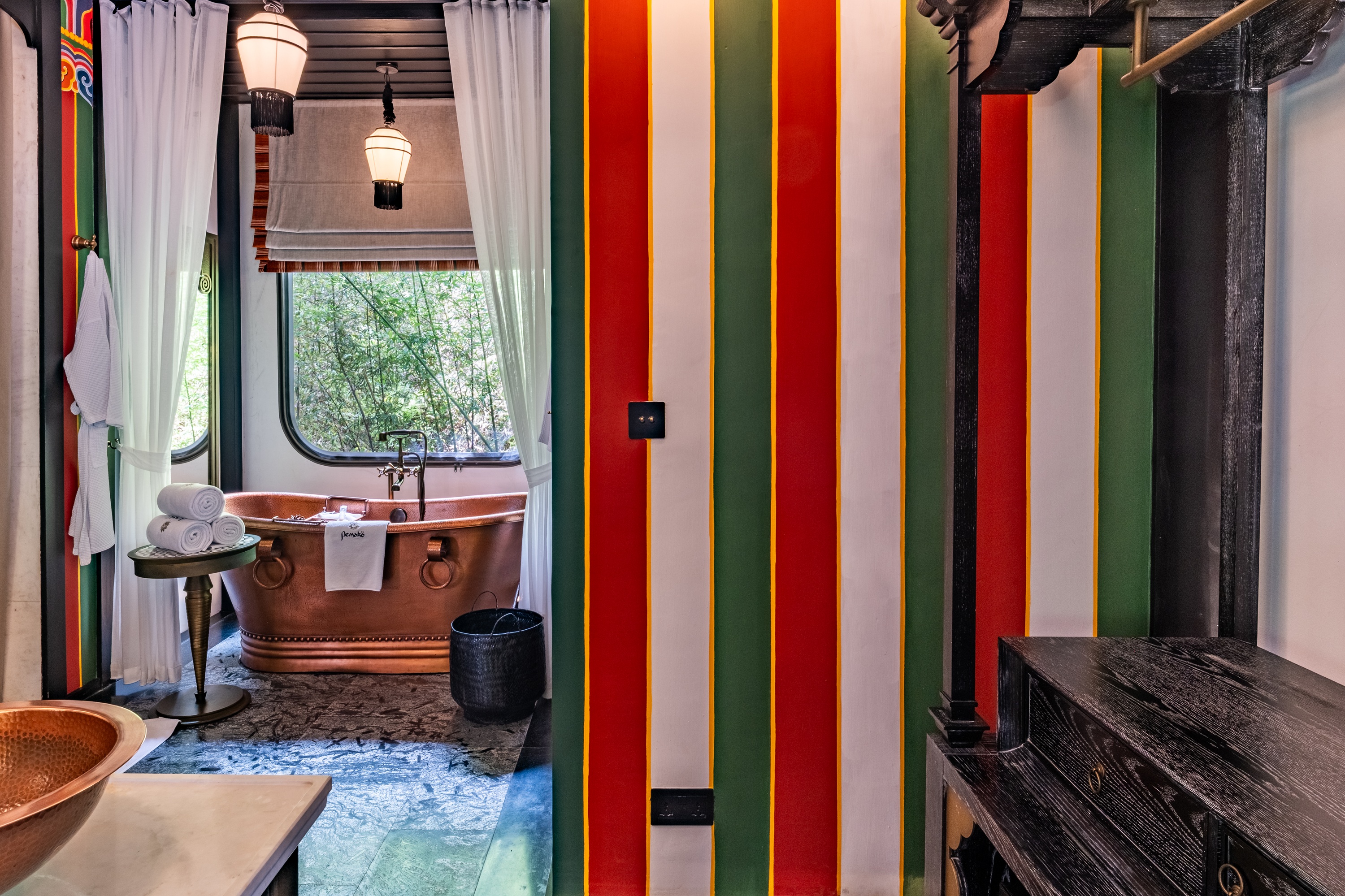 Villa bathroom and bathtub at Pemako Punakha